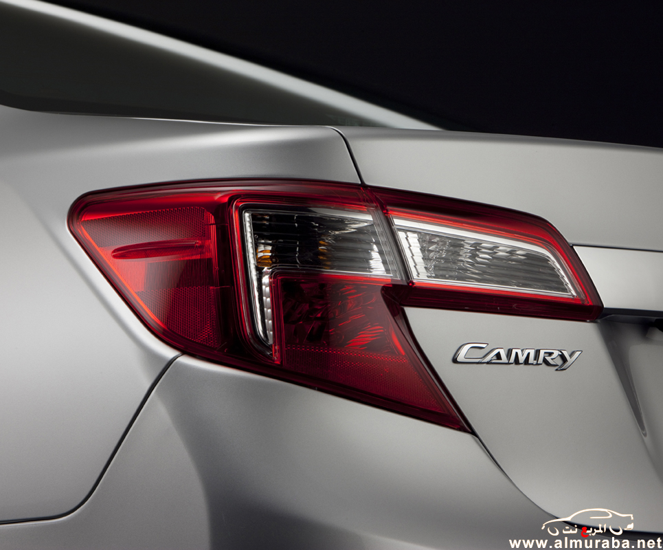 Photos and specifications of the new Camry from Toyota 2012-toyota-camry_100358676_l