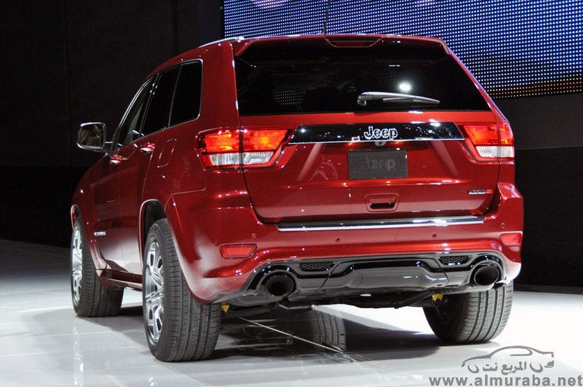 صور جيب شيروكي SRT 2012-Jeep-Grand-Cherokee-SRT8-rear-1024x680