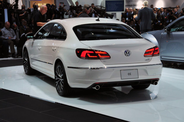 Volkswagen CC ..  0006-2013-volkswagen-cc-la-2011