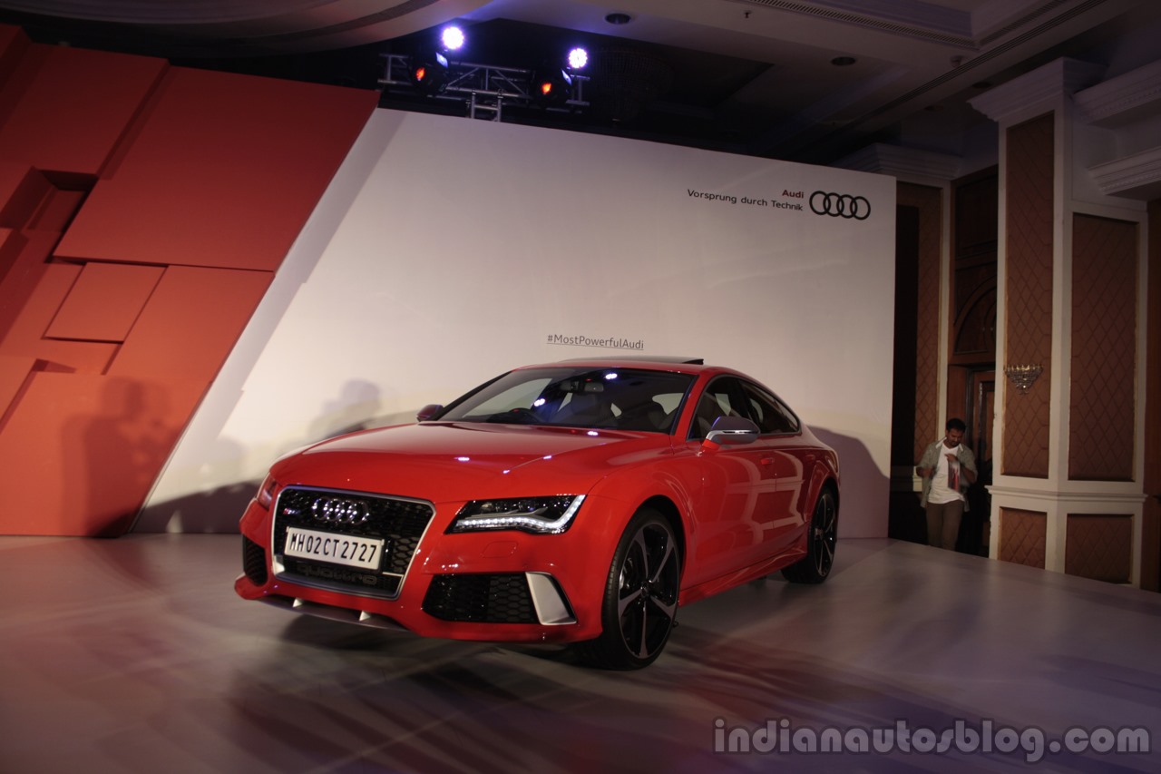 “بالصور” اطلاق اودي ار اس 7 2014 المطورة صور ومواصفات Audi RS 7 Audi-RS-7-India-Launch-images-front-quarter