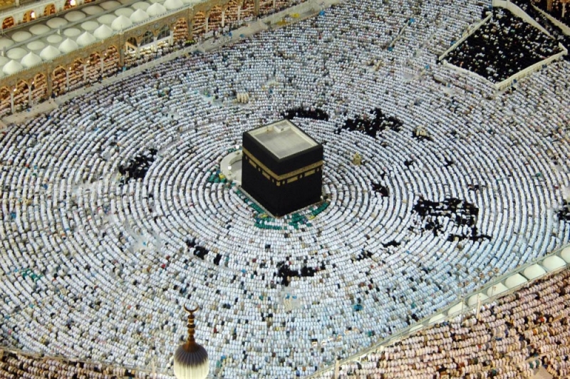 السعودية (قلب الامة) Kaaba_Makkah_saudi_arabia%20(1)