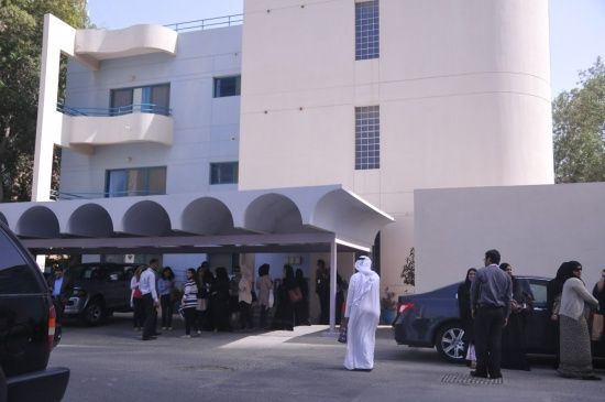 إخلاء 120 مبنى في البحرين جراء «زلزال إيران» Main_loc-m-1-012