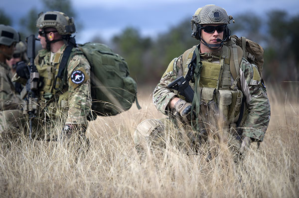 Recopilación FOTOS GREEN BERETS + referencia Special-forces-multicam