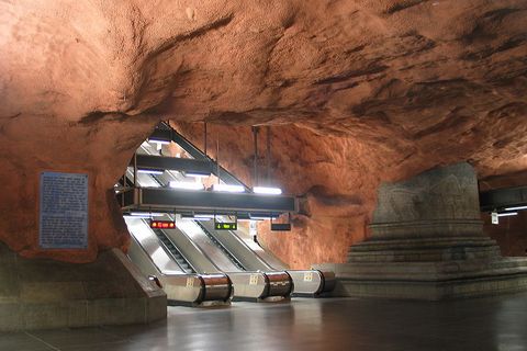 Comment inciter les gens à prendre l'escalier ? Metro-stockholm-radhuset