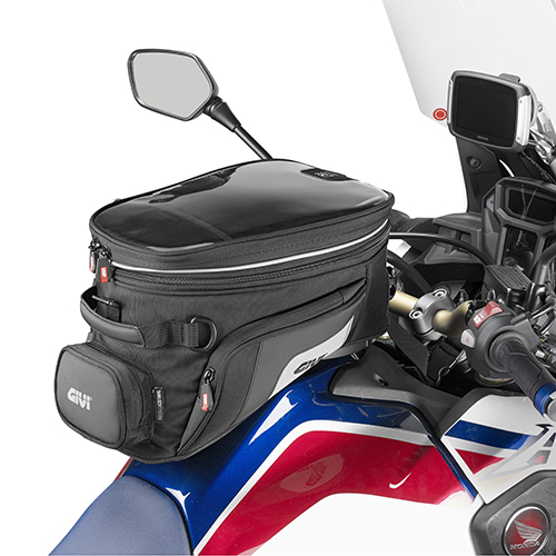 Bolsas sobre-depósito. ¿Nos cuentas cómo queda la tuya? - Página 5 Givi_xs320_honda_CRF1000L_Africa_Twin_tankbag