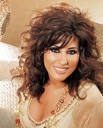 صور الفنانة نجوى كرم 10_20_200710460