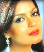 صور فنانين الهندية Zeenat