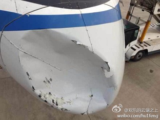 Un avion d’Air China percute un OVNI China-collision