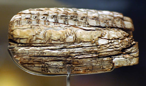 Elephant ivory carved handle of a ceremonials knife dated to Metropolitan%20NY%20Nov-2005%200917