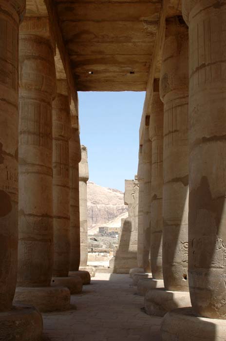 معبد الرمسيوم ...Mortuary temple of Ramesses II  Ramesseum_094