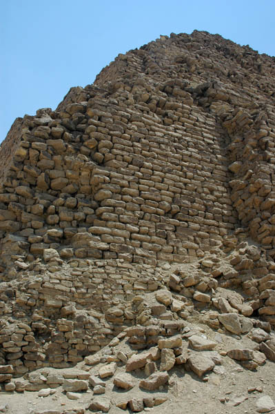 هرم زوسر المدرج بسقاره.....Djoser's Step Pyramid at Saqqara Saqqara_jul_2006_0050