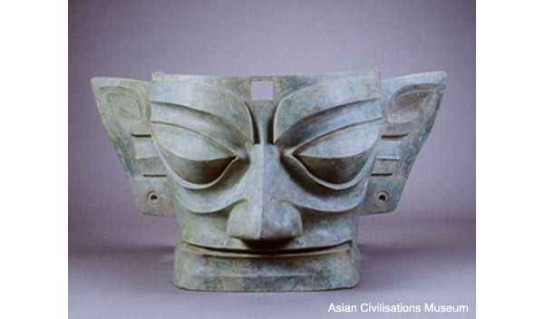 Ten Archaeological Enigmas from Across the Globe Sanxingdui-artefacts-china