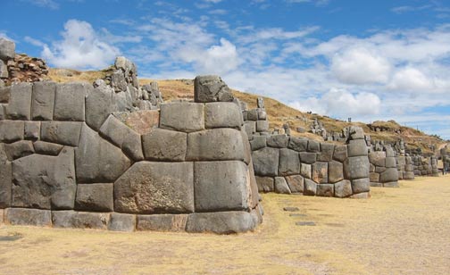 Thirteen-angle stone discovered in ancient Inca wall reveals incredible skill of masons Cyclopean-polygonal-masonry-sacsayhuaman-peru