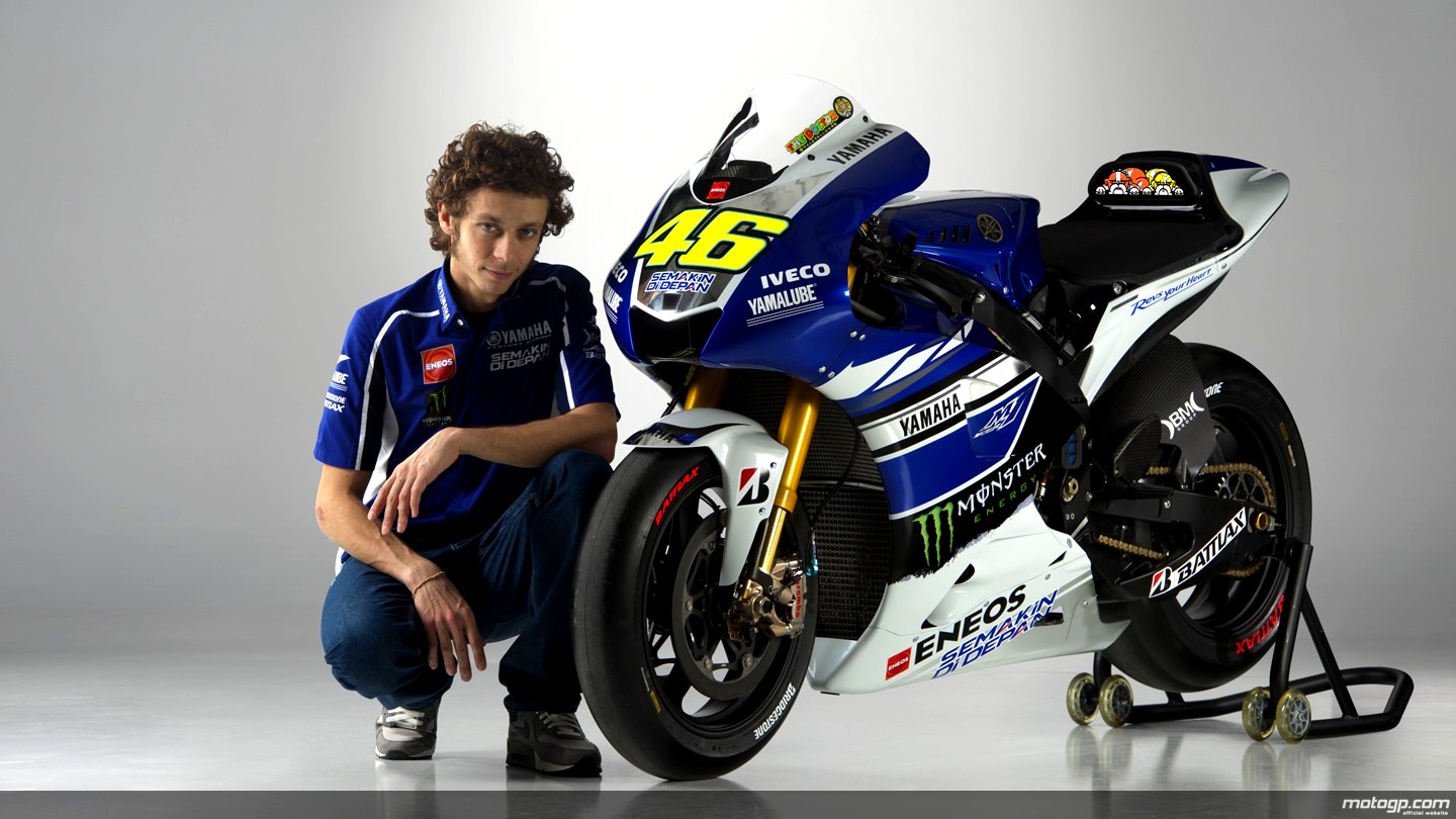 Compter en mécanique - Page 3 Valentino-Rossi-Yamaha-2013