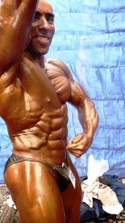 بطولة العرب بكمال الاجسام 2010 -5-27 وحصريا لعيون اعضاء فنر توب والتي اقيمت في مصر   Arab_bodybuilders%20%2813%29