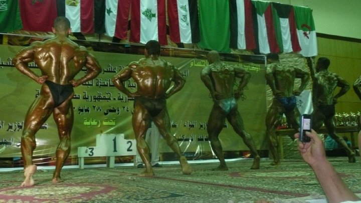 بطولة العرب بكمال الاجسام 2010 -5-27 وحصريا لعيون اعضاء فنر توب والتي اقيمت في مصر   Arab_bodybuilders%20%2826%29