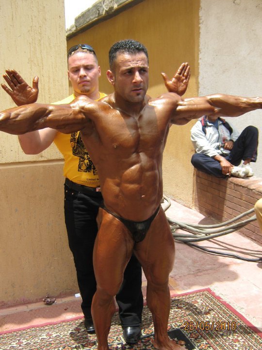 بطولة العرب بكمال الاجسام 2010 -5-27 وحصريا لعيون اعضاء فنر توب والتي اقيمت في مصر   Arab_bodybuilders%20%2840%29