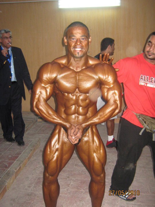 بطولة العرب بكمال الاجسام 2010 -5-27 وحصريا لعيون اعضاء فنر توب والتي اقيمت في مصر   Arab_bodybuilders%20%2861%29