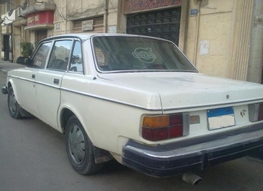 فولفو 1980 Volvo_244_1980_Egypt_Alexandria_433201303071323002