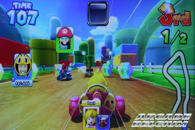 Mario Kart Arcade GP DX - Page 2 Eag14005b