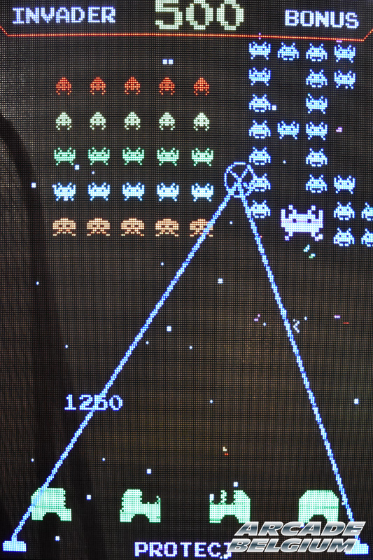 Space Invaders Frenzy Eag17_136b