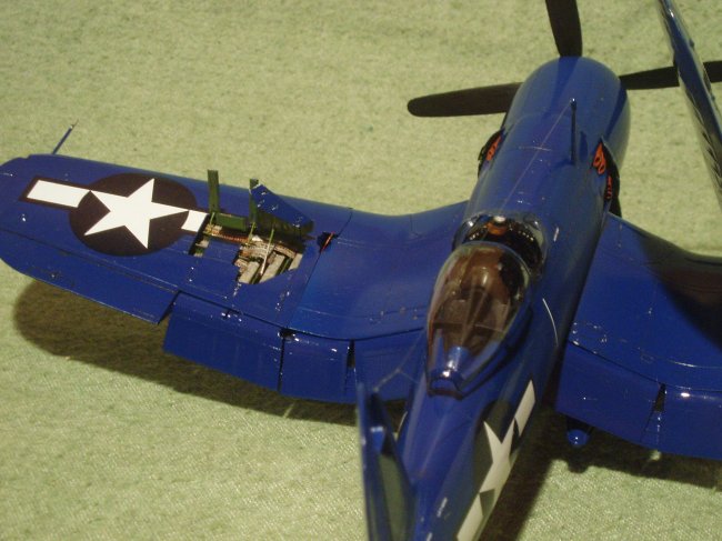 Vought F4U-1D Corsair 1/32e (Trumpeter) ... 2009-2013 ! - Page 19 11