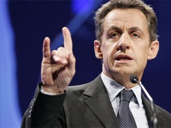 Nicolas Sarkozy : «Sur Hadopi, je prends ma part de l'erreur» Cornes-sarkozy