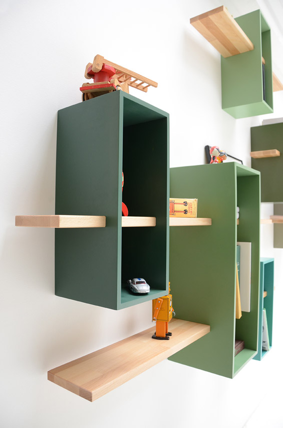 Design : les dernières créations - Page 6 3098-architecture-design-muuuz-magazine-blog-decoration-interieur-art-maison-architecte-olivier-chabaud-max-etagere-edition-compagnie-hetre-enfant-bois-03