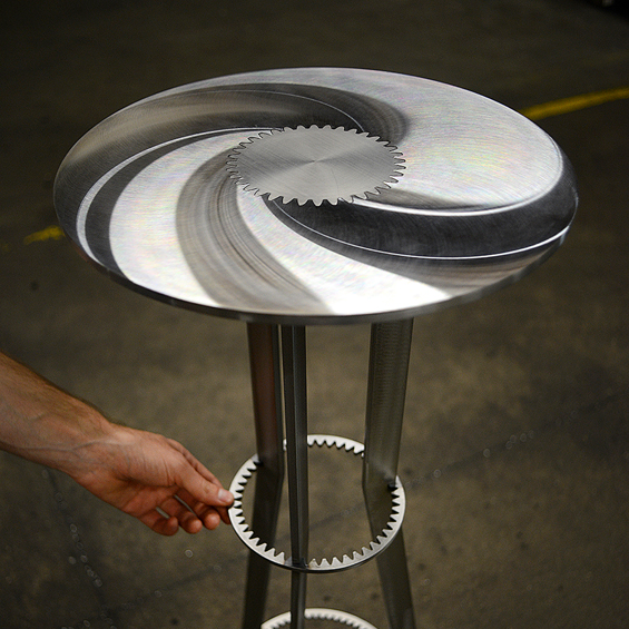 [Tables] Amaury Poudray : Gears 3594-architecture-design-muuuz-magazine-blog-decoration-interieur-art-maison-architecte-Remy-Barrere-Gears-Amaury-Poudray-Table-industriel-PDW2014-01