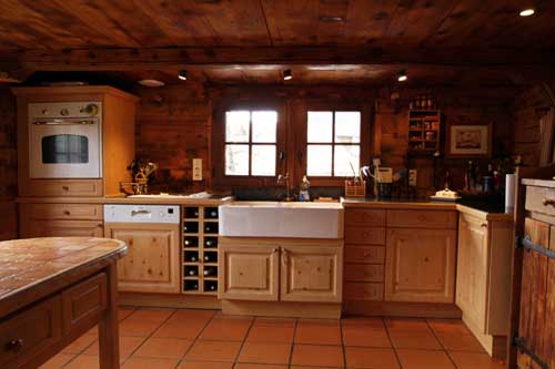 Marche ... - Page 3 Cuisine_vieux_chalet