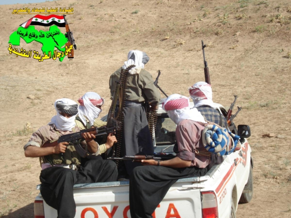 جيش رجال الطريقة النقشبندية قصف مقر للعدو الامريكي بصاروخ الحق  بتاريخ 6-11-2012 057