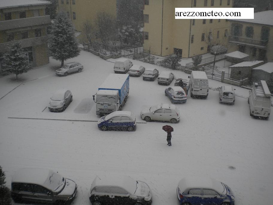 17 dicembre 2010: tutto sulla neve in toscana. - Pagina 3 DSCN1029