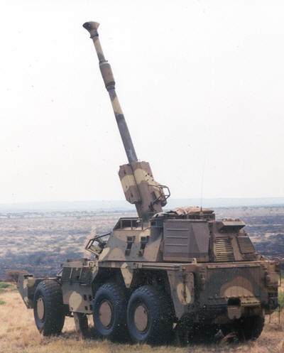 [Accepté] Republiek van Suid-Afrika G6%20gun%20howitzer