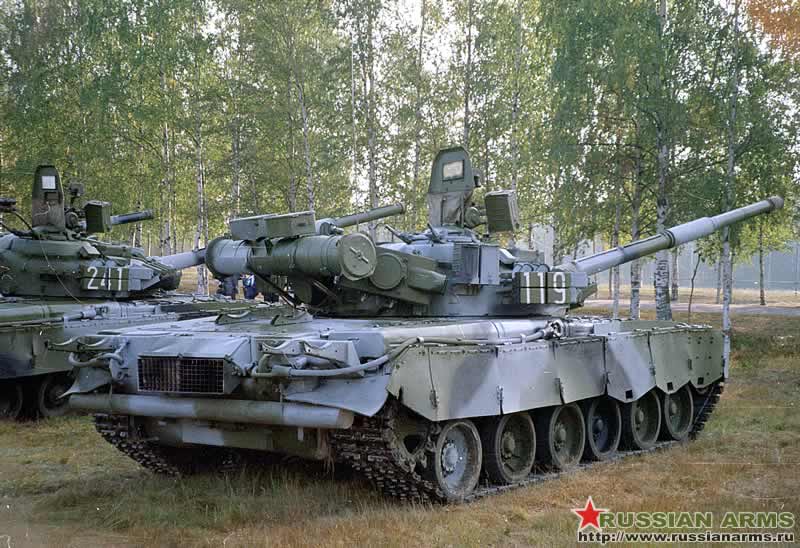 SOLICITO AYUDA!!!! T-80BV_Main_Battle_Tank_Russia_15