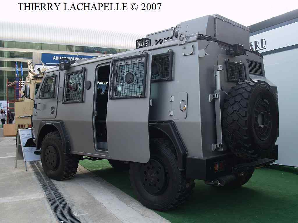 الموسوعة الشاملة للقوات البرية الجبارة  لجيش جنوب افريقيا Idex_2007_rg12mk2_002