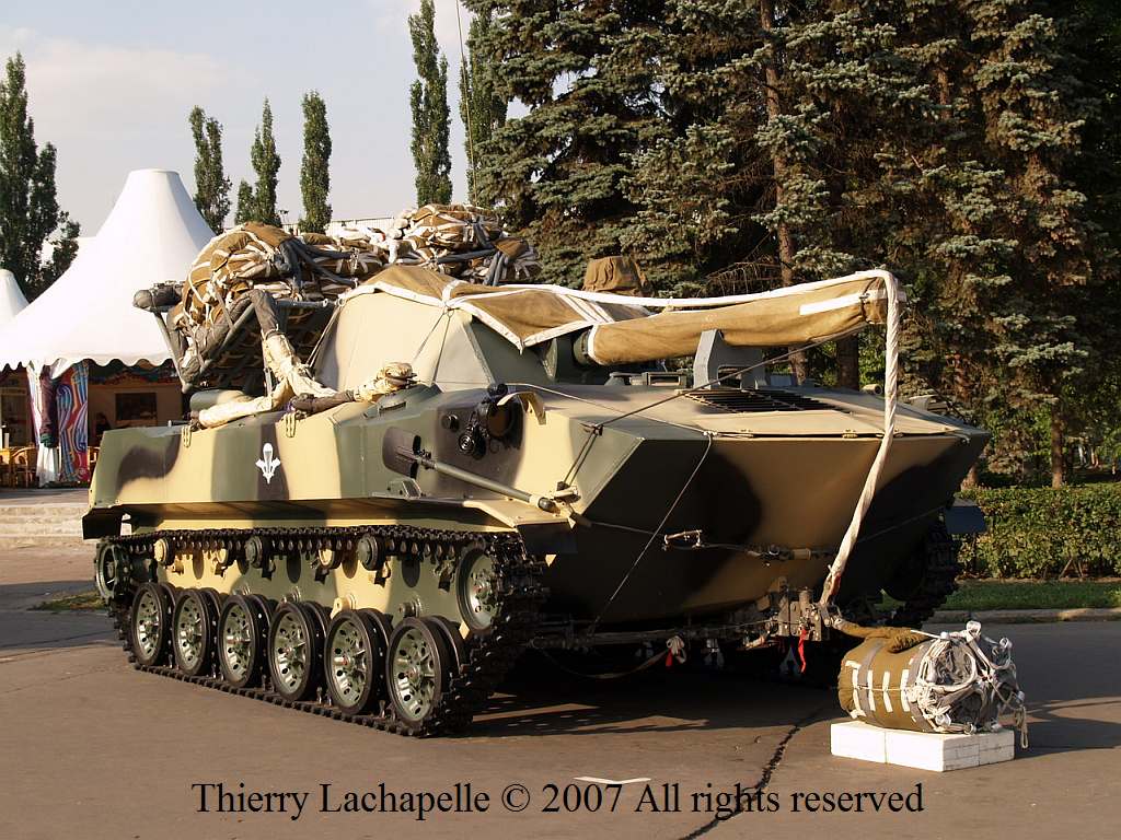 موسوعه ضخمه لمدرعات ودبابات الجيش الروسى ... خطير 2s9_01