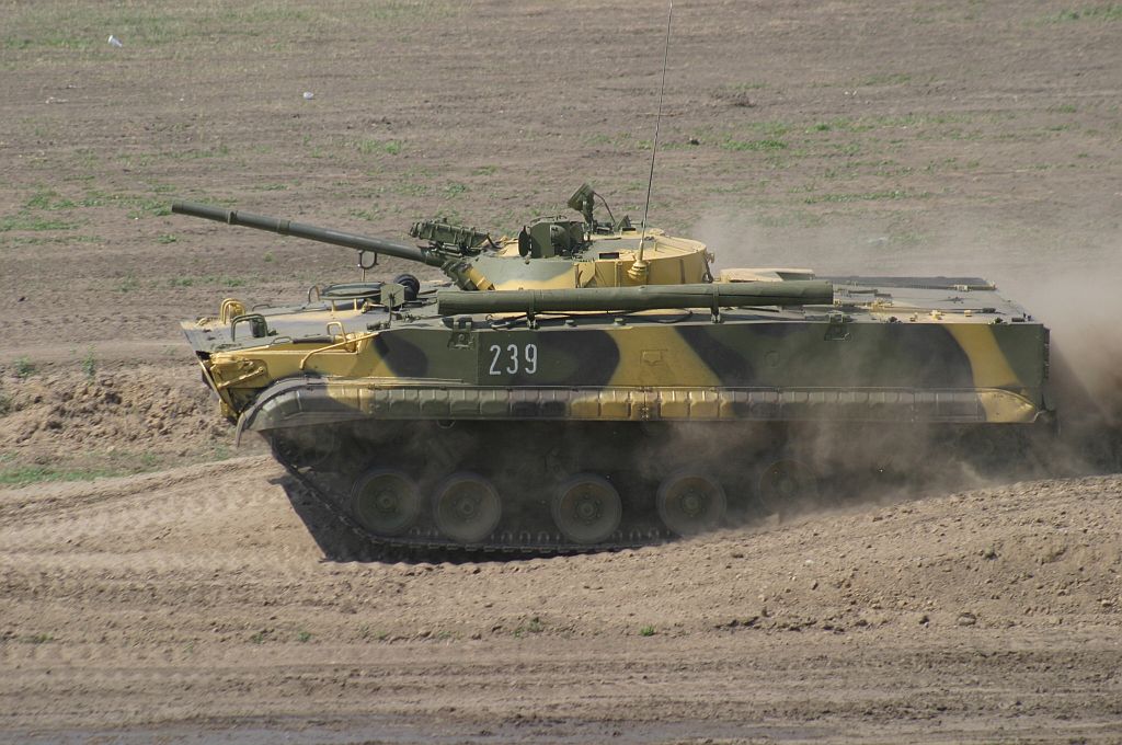 موسوعه ضخمه لمدرعات ودبابات الجيش الروسى ... خطير Bmp3_01