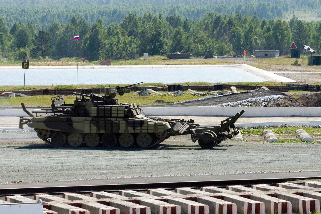 موسوعه ضخمه لمدرعات ودبابات الجيش الروسى ... خطير Bmr3m_01