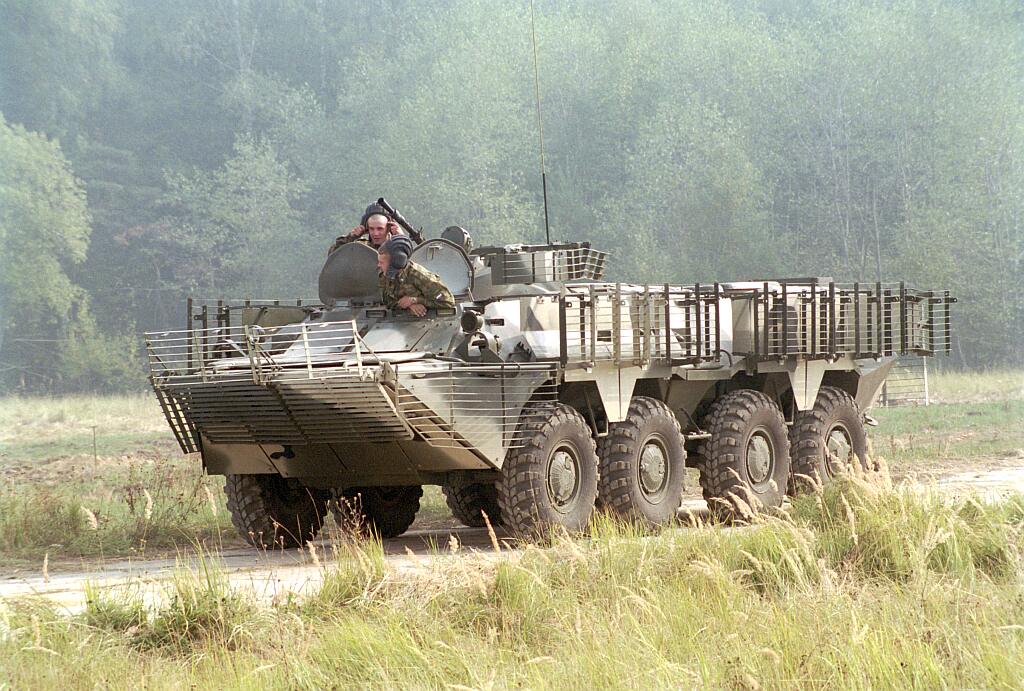 موسوعه ضخمه لمدرعات ودبابات الجيش الروسى ... خطير Btr80_20