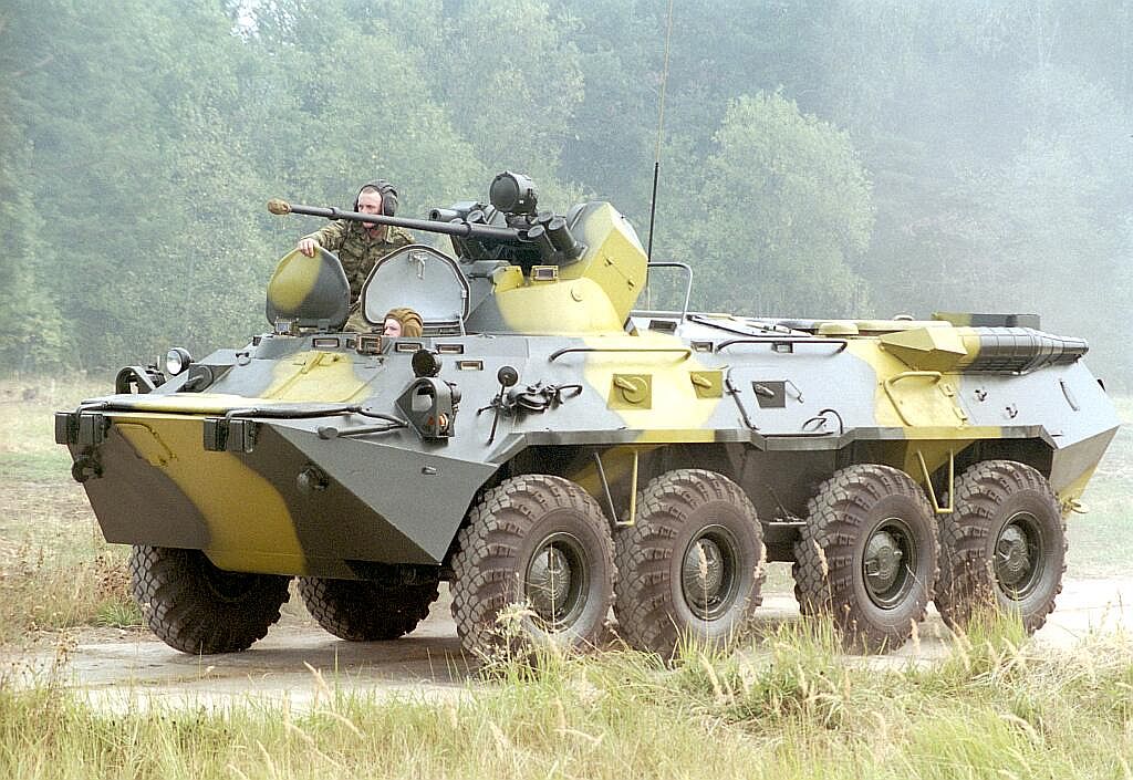 آليات جيش البر الروسي (أرجو التثبيت) Btr80a_01