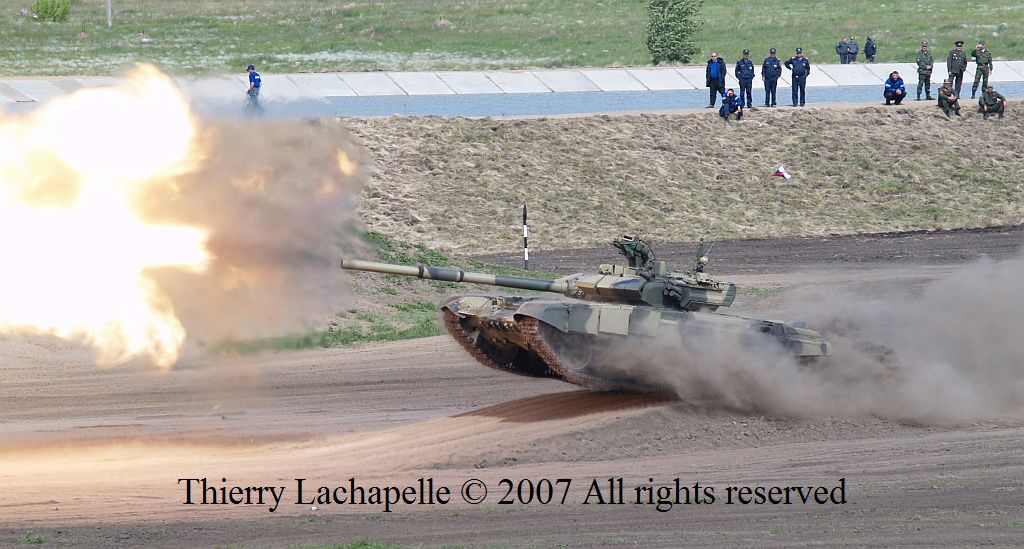 موسوعه ضخمه لمدرعات ودبابات الجيش الروسى ... خطير T90s_03