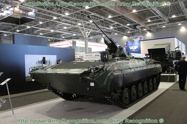 صور الجمعة 16 سبتمبر 2011 BMP-1_with_turret_DVK-30_30mm_CZ30_gun_IDET_2011_defence_exhibition_Czech_Republic_001