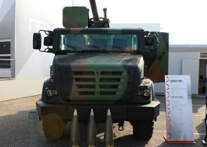  نظام المدفعية ذاتي الحركة عيار 155مم Caesar Caesar_cabin_Mk2_wheeled_sel-propelled_howitzer_truck_Nexter_France_French_front_side_view_001