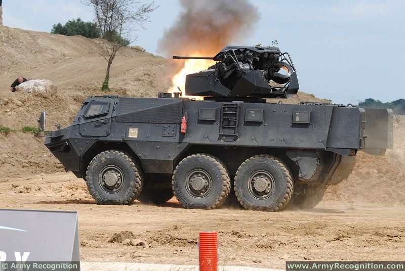 تغطية إعلامية ... معرض 2014 EUROSATORY بفرنسا Eurosatory_2014_live_demonstration_press_day_International_defense_and_security_exhibition_Paris_France_028