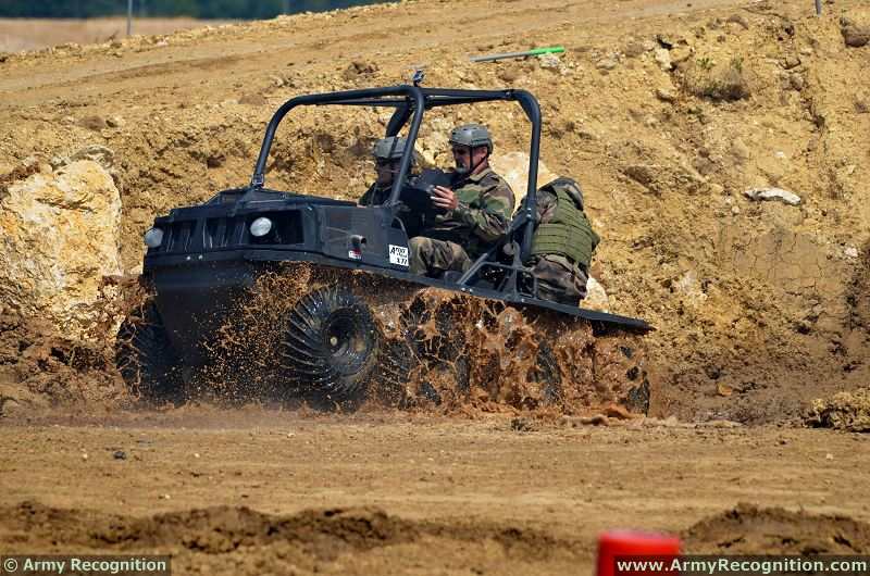 تغطية إعلامية ... معرض 2014 EUROSATORY بفرنسا Eurosatory_2014_live_demonstration_press_day_International_defense_and_security_exhibition_Paris_France_034