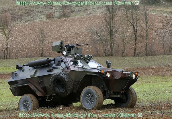 صفقات الجزائرية التركية  Cobra_Otokar_Wheeled_Armoured_Vehicle_personnel_carrier_Turkey_Turkish_Defense_Industry_016