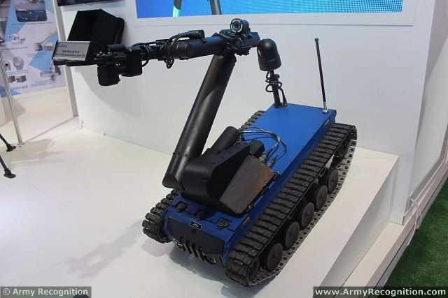 تغطيه اعلاميه ............ معرض KADEX 2014 في كازخستان  - صفحة 2 Kaplan_EOD_robot_AselsanKADEX_2014_International_Exhibition_of_weapons_systems_military_equipment_Astana_Kazakhstan_001