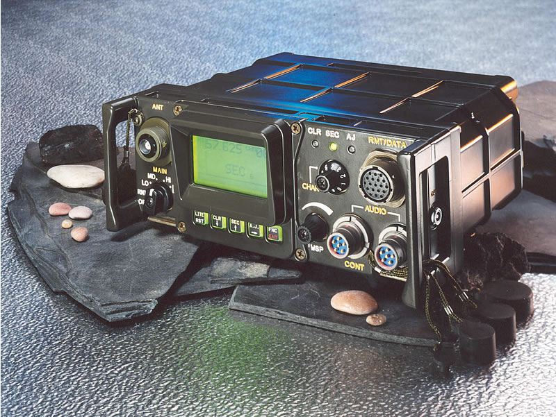 اجهزة القيادة والسيطرة Military_radio_ELEC_VHF_Elbit_CNR-9000_Ebit_Systems_Israeli_Company_Israel_001
