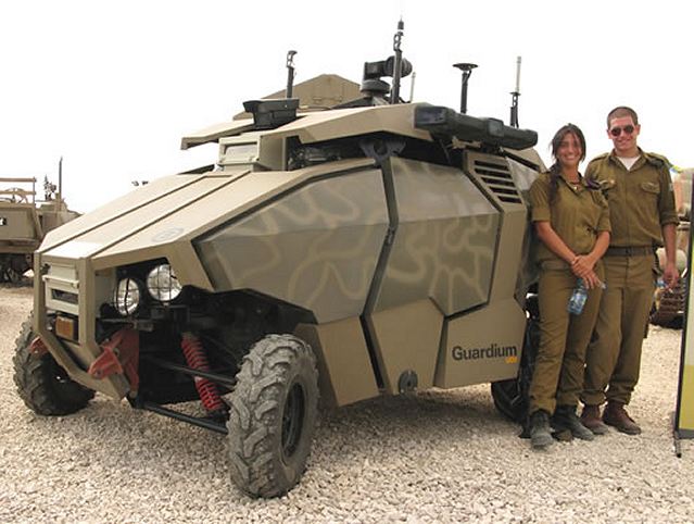 تعرّف إلى الصناعات العسكرية الإسرائيلية Guardium-ls_UGV_semi-autonomous_unmanned_ground_vehicle_g-nius_Israel_Israeli_army_defence_industry_military_technology_006