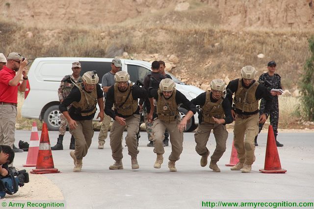 انطلاق مسابقة المحارب العسكرية في الأردن Warrior_Competition_2016_KASOTC_Jordanian_army_Special_Forces_Operations_Training_Camp_Amman_Jordan_007